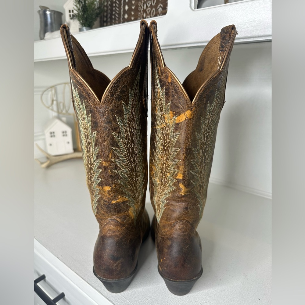 Ariat Women’s 7B Heritage Western R Toe Boots Brown Distressed Leather Cowboy - Picture 6 of 9